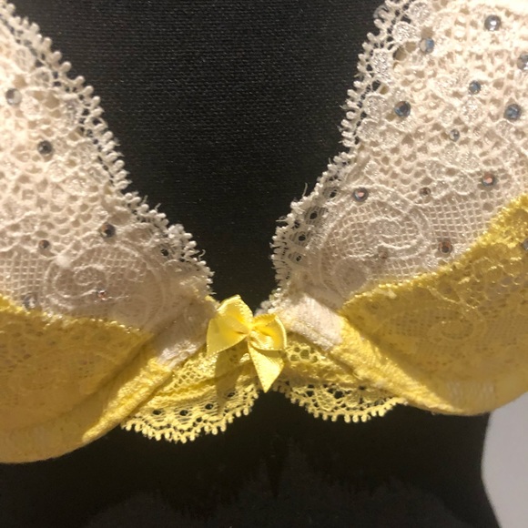 Beautiful set Victoria’s Secret Angle collection - Picture 3 of 14